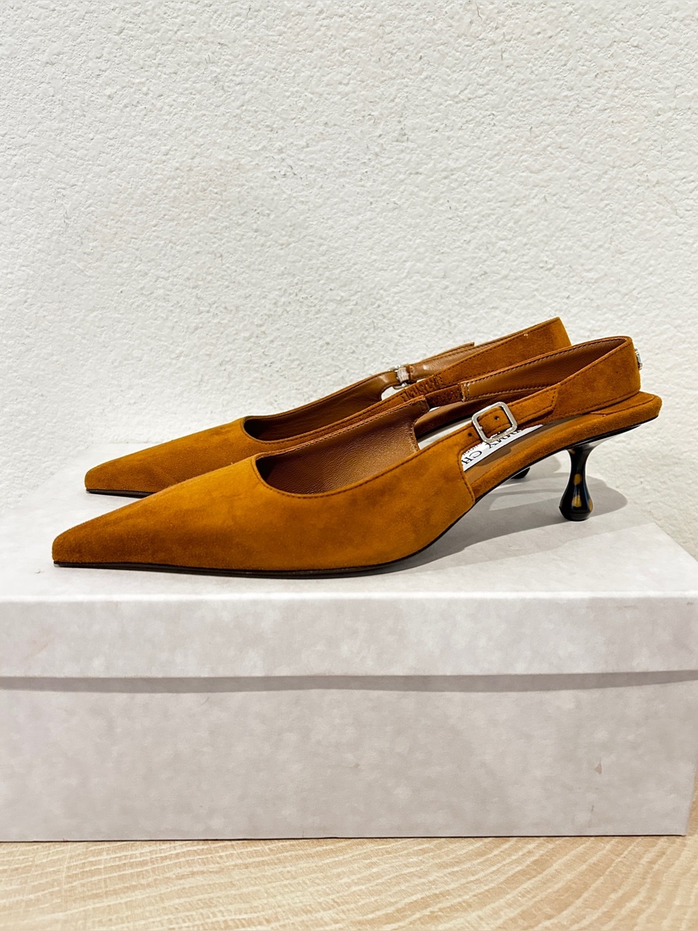 NIB Jimmy Choo Amel 50 tan suede slingback pumps tortoise heel, Size 37, $1095